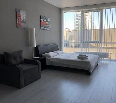 Apartmant In Smart Plaza Kiev Exterior foto